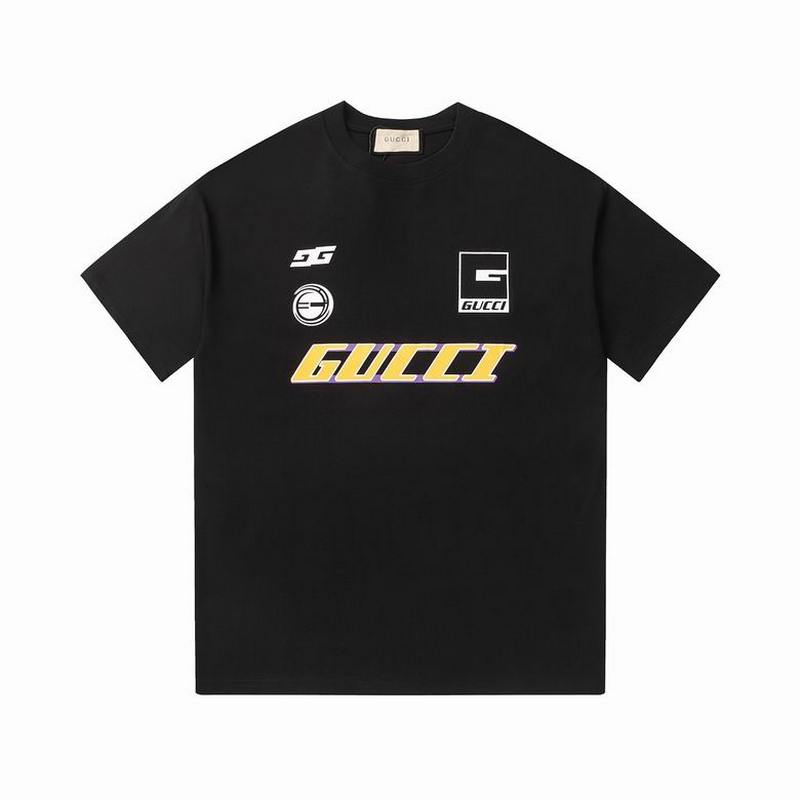 Gucci Men's T-shirts 174